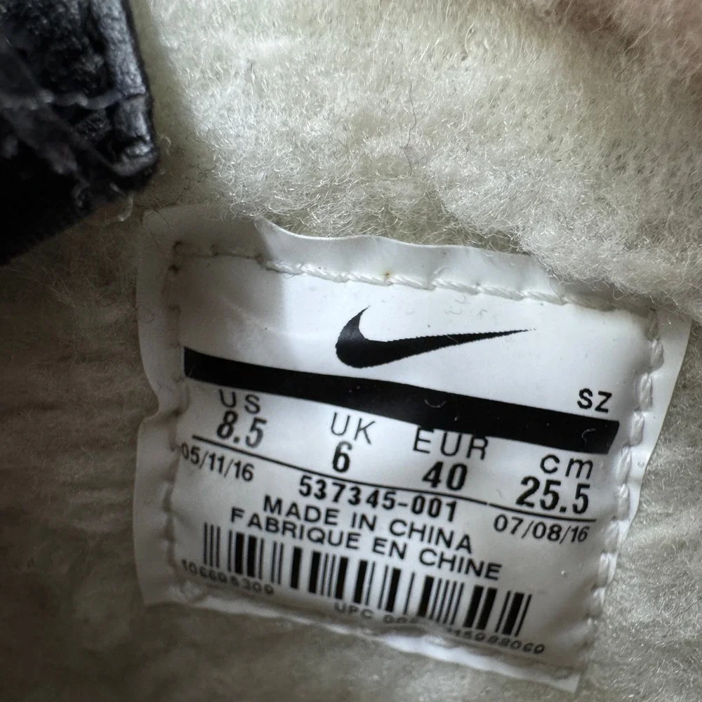 Nike ACG Woodside Chukka Duck Boots‎ 8.5 Black Faux Fur Lined Leather Outdoor